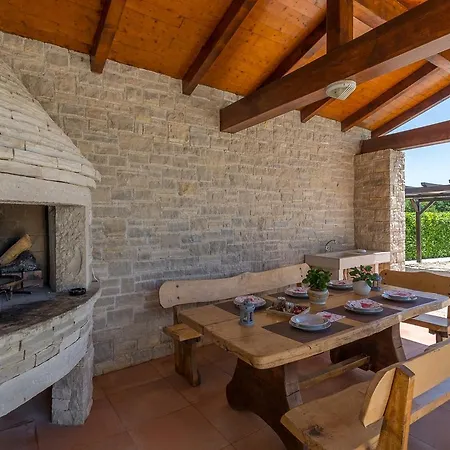 Irena Rebici Villa