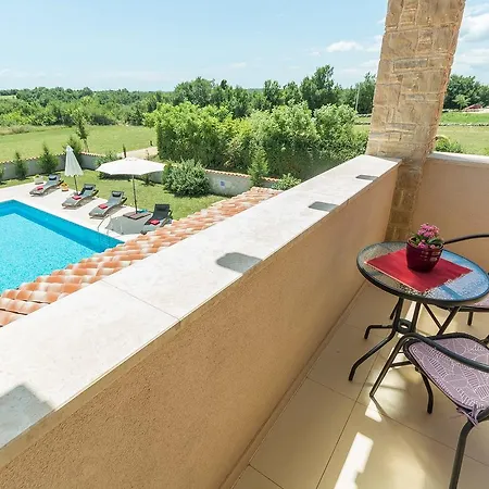 Villa Irena Rebici